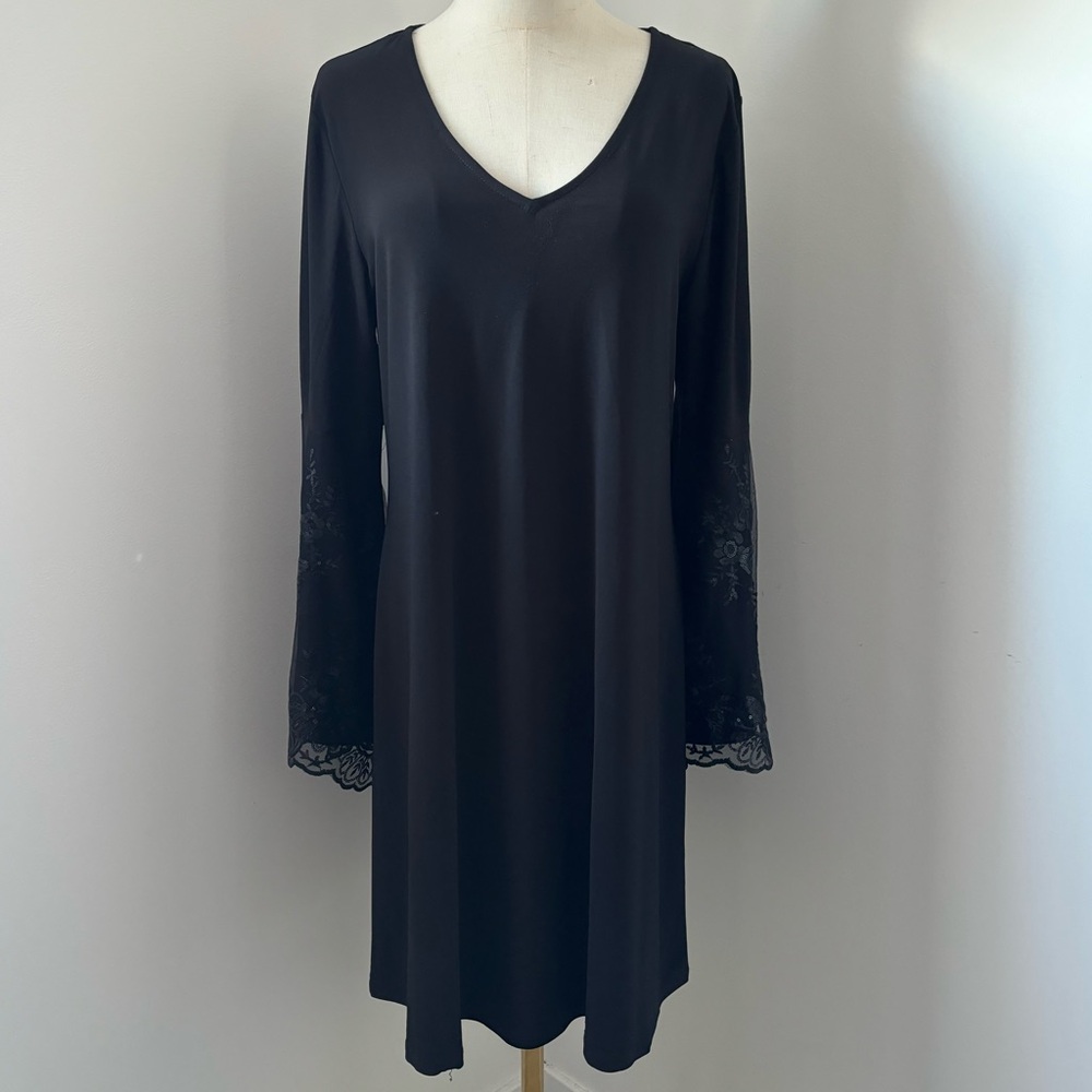 MSK Black V-Neck Sequined Lace Bell Sleeve Mini Shift Dress